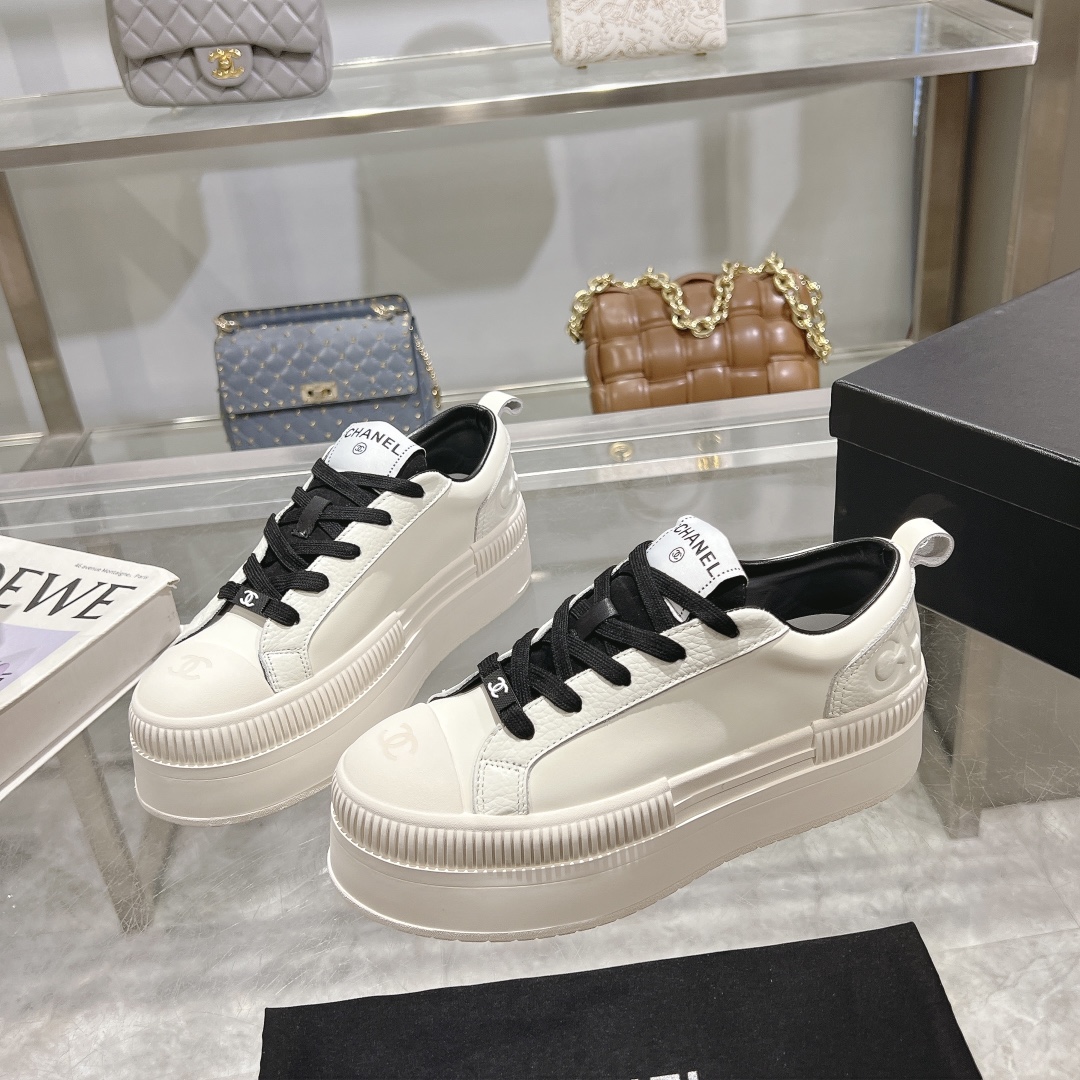 Women's high heels